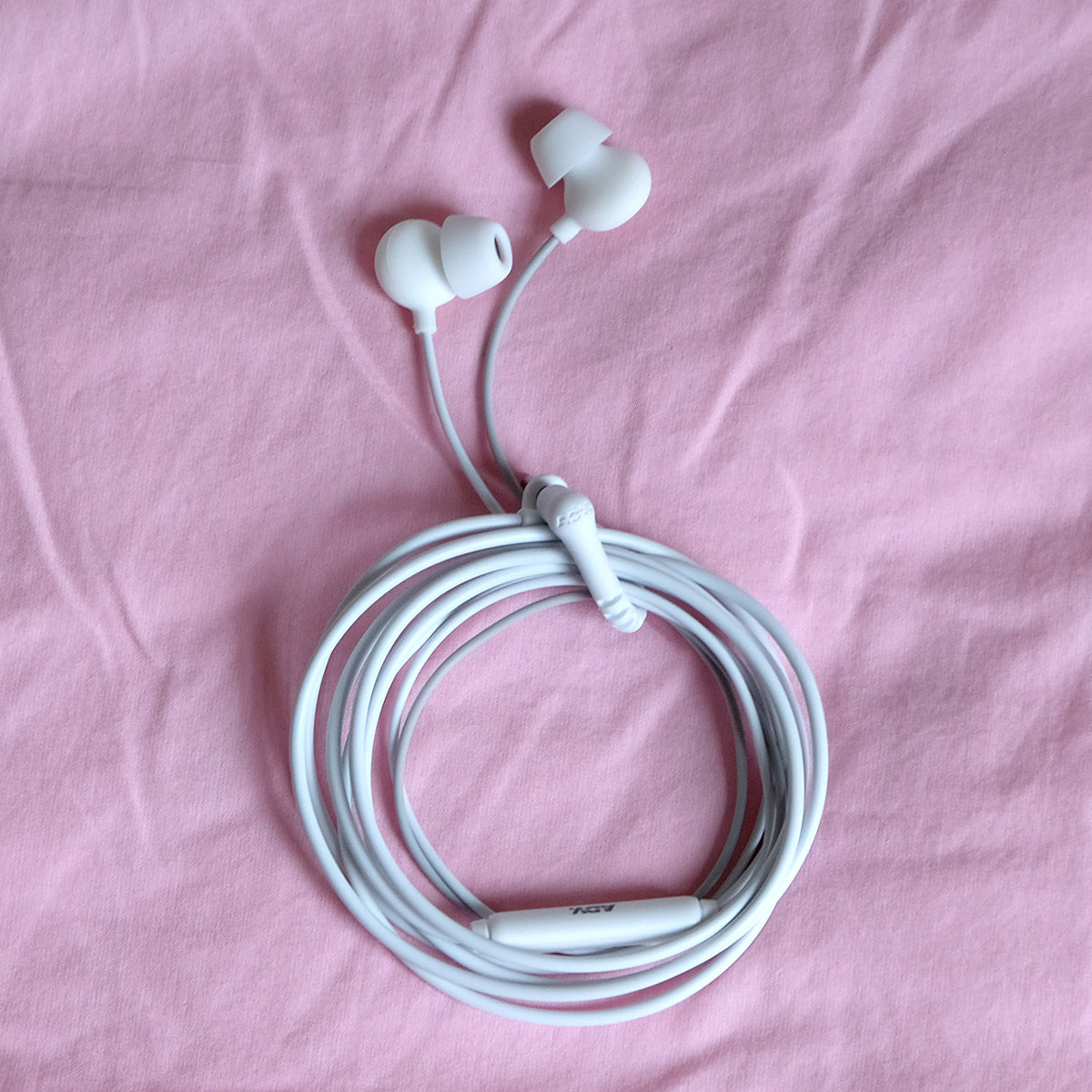 ADV. Sleeper Loop Silicone Earphones with Built-in Cable Tie and Volume Control For Sleep and Relaxation, Meditation