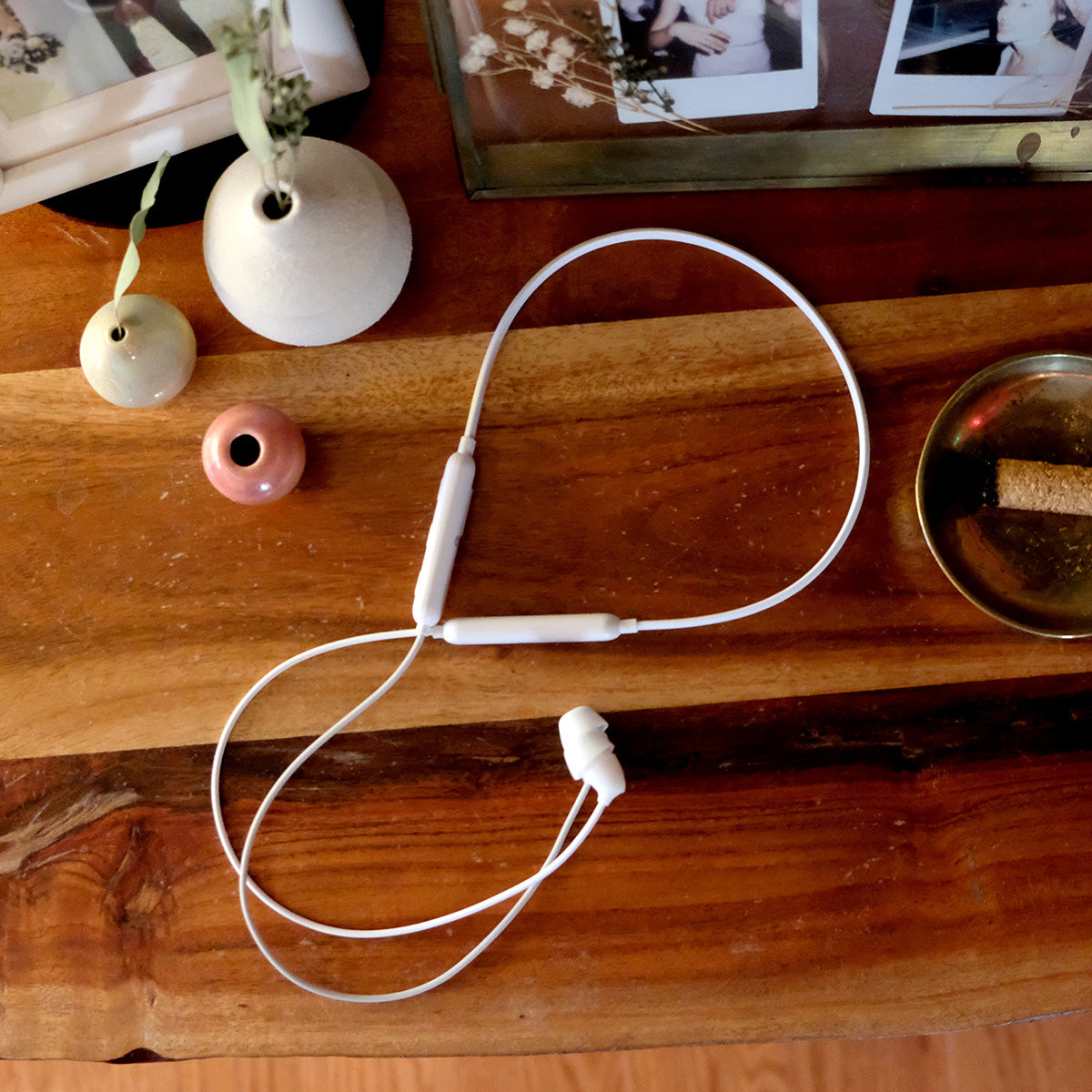 ADV. Sleeper Wireless Bluetooth Neckband Earbuds for Sleeping ASMR Travel Meditation White